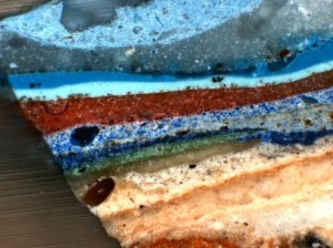 carved-feminine-figure-04